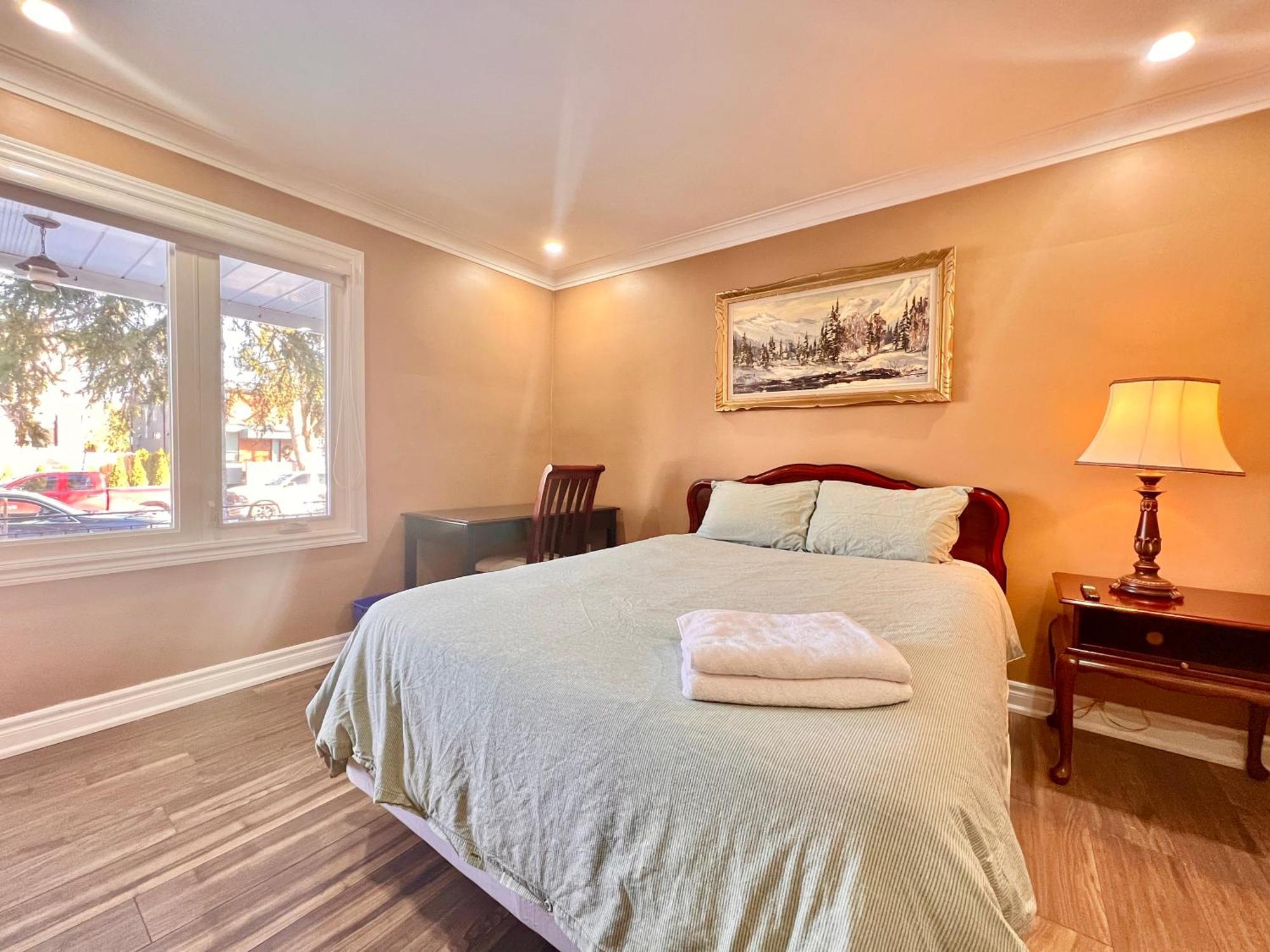 Upgraded Rooms With Bath 7-Min To Subway Near Downsview Rogers Stadium 多伦多 外观 照片